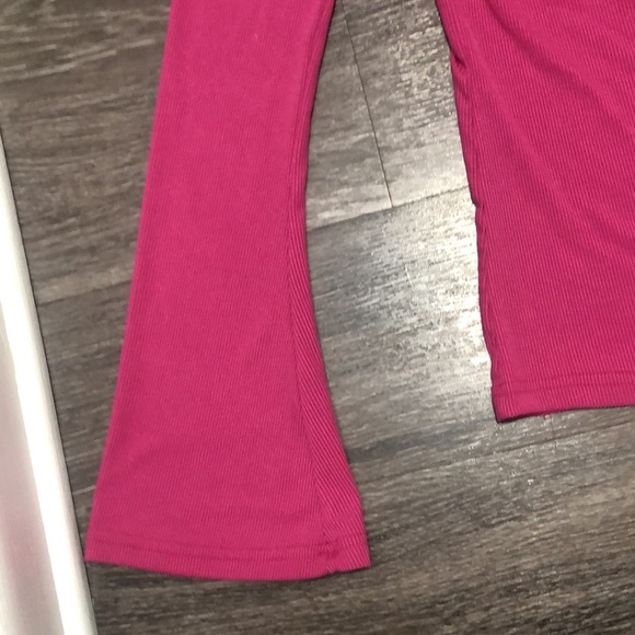 Emerson Lang Pink Long Sleeve Slit Top - Picture 4 of 7